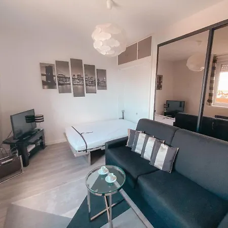 Apartament Zerua Studio Plage & Centre *